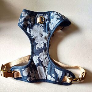 Top Paw Blue Denim Floral Soft Vest Dog Harness S Adjustable Nylon 5323795